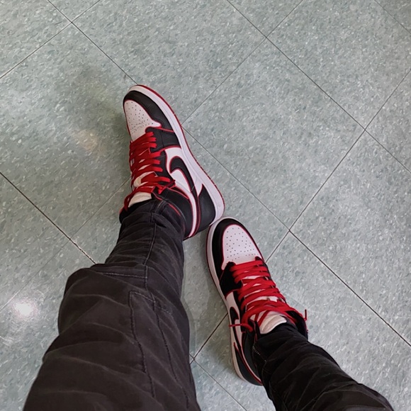 Meet your Posher, Carson - Picture 4 of 5